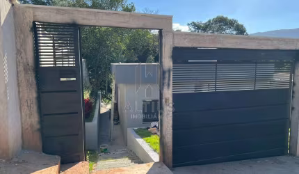 Casa Geminada - Casa Branca - Brumadinho/MG