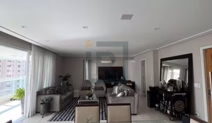 Apartamento de 226m² com 4 Suítes e 4 Vagas na Pompeia