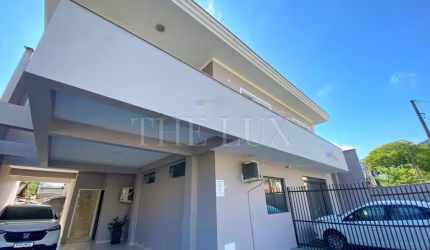 Casa / Sobrado para Venda em Joinville, Saguaçú, 3 dormitórios, 1 suíte, 4 banheiros, 2 vagas