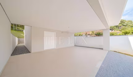 Casa para Venda em Joinville, Atiradores, 4 dormitórios, 2 suítes, 4 banheiros, 3 vagas