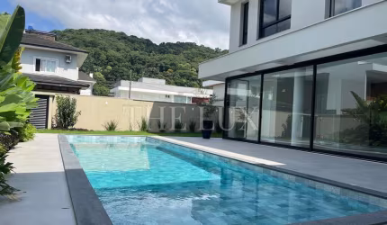 Casa em Condomínio para Venda em Joinville, Pirabeiraba, 4 dormitórios, 4 suítes, 5 banheiros, 2 vagas