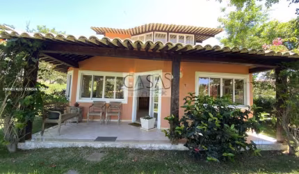 Condomínio Ferradura - Excelente casa duplex 4 quartos em condomínio na Ferradura Armação de Búzios