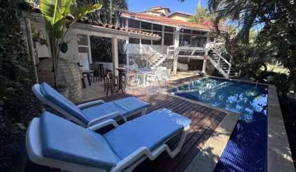 Linda casa 5 quartos em Geribá Armação dos Búzios