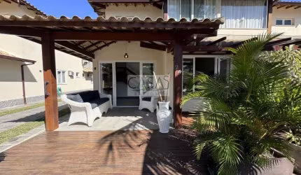 Linda casa 4 quartos em Manguinhos Armação de Búzios