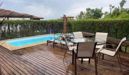 Casa 5 suítes condomínio pé na areia na Marina Armação de Búzios