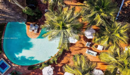 Excelente Resort com 43 bangalôs à beira-mar em Manguinhos Armação de Búzios