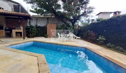 Excelente casa 4 quartos em condomínio em Geribá Armação de Búzios