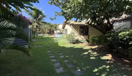 Linda casa 3 quartos em condomínio Geriba Armação de Búzios