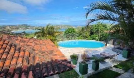 Alugo linda casa 4 quartos com vista para Praia da Ferradura Armação dos Búzios