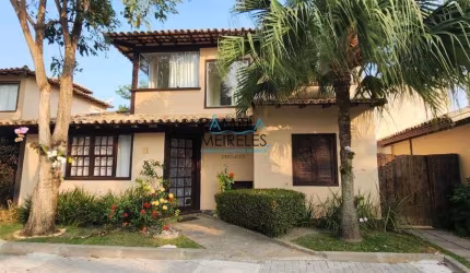 Linda casa 4 quartos de condomínio em Geriba Armação de Búzios