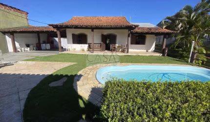 Maravilhosa casa linear 4 quartos em Manguinhos