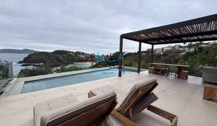 Magnífica casa 4 quartos com vista espetacular para o Mar Ferradurinha Armação de Búzios