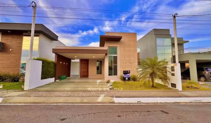Casa no Condomínio Monte Carlo
