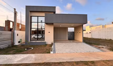 Casa em condomínio fechado, Ecoville 2