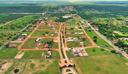 Terreno à venda no Condomínio Fazenda Real I / II com 828,36m²
