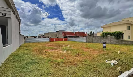 Dois terrenos à venda no Condomínio Horizontes Macaíba, R$ 110k cada