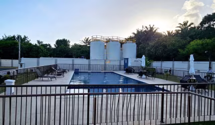 Apartamento à venda no bairro Nova Abrantes (Abrantes) - Camaçari/BA