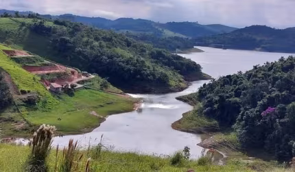 Área de 5,00 alqueires para Venda na Zona Rural