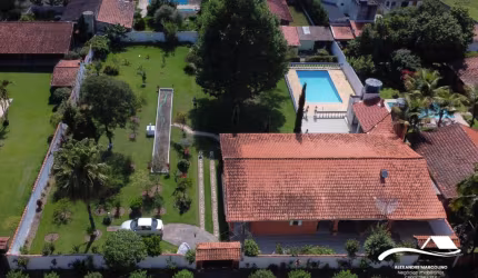 CHÁCARA COM CASA TÉRREA E TERRENO PLANO NO JARDIM COSTÃO