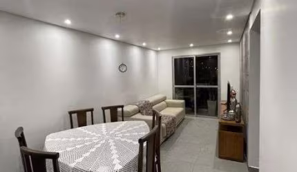 apto lindo reformado Praça Amaro nunes com 2 wcs