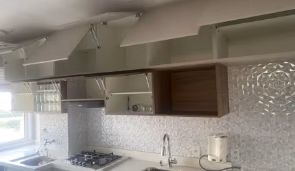 apto  com 1 dormitório , armários 1 vaga