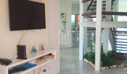 Casa Sobrado em Porto Grande, São Sebastião/SP