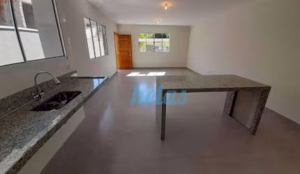CASA À VENDA DE 122 m², POR R$ 795.000,00, 3 SUÍTES E AMPLO QUINTAL, NO BAIRRO JARDIM DO LAGO EM ATIBAIA/SP.