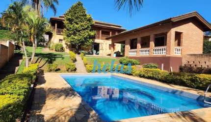 CASA COM 370m² À VENDA POR R$1.800.000,00 NO VALE DOS PINHEIROS - ATIBAIA/SP .