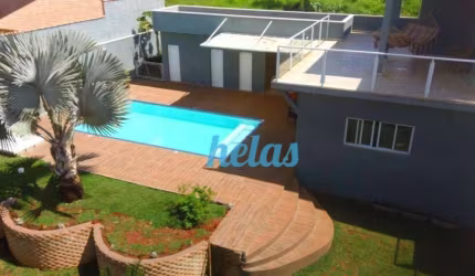 CASA COM 300m² À VENDA POR R$1.300.000,00 NO CONDOMÍNIO NAÚTICO DE PIRACAIA - PIRACAIA/SP .