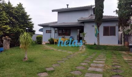 CASA COM 190m² À VENDA POR R$ 980.000,00 EM CONDOMÍNIO FECHADO MARF 2- BOM JESUS DOS PERDÕES/SP.