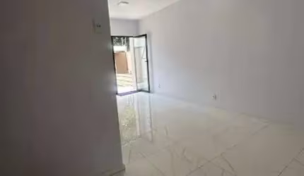 Casa Duplex para Venda em Fortaleza, Mondubim, 3 dormitórios, 2 suítes, 3 banheiros, 2 vagas