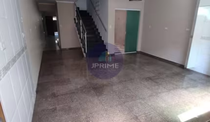 Casa a venda e locação na Vila Camilopolis em Santo André, com 297m².