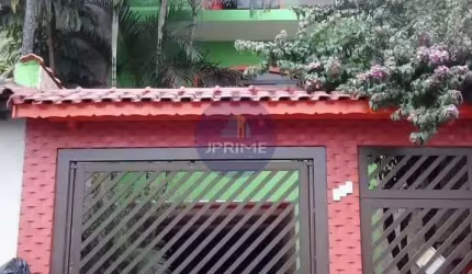 Sobrado a venda no Parque Gerassi em Santo André, com 183m².