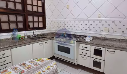 Casa a venda na Vila Assunção em Santo André, com 180m².