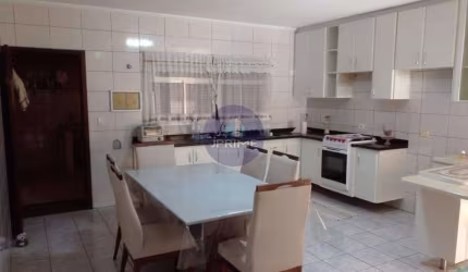 Sobrado a venda na Vila América em Santo André, com 175m²