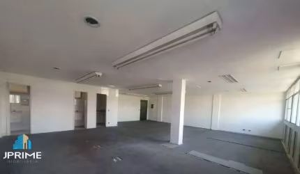 Sala comercial a venda na Vila Bastos em Santo André, com 127m².