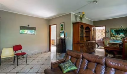Casa para locação e venda no Bairro Santa Terezinha em Santo André, 250m².