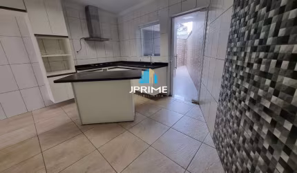 Sobrado a venda e locação na Vila Assunção em Santo André, com 178m²