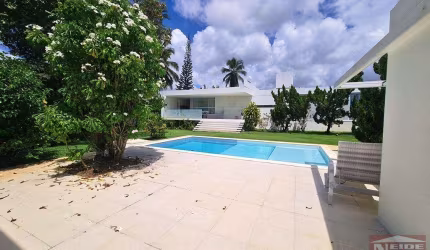 CASA EM CONDOMÍNIO -PRÓXIMO A VILAS DO ATLÂNTICO