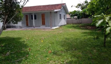 Casa comercial à venda no Mirim, Guaratuba  por R$ 370.000