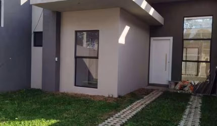 Casa com 3 quartos à venda na Rua Pedro Foggiatto, Aristocrata, São José dos Pinhais, 61 m2 por R$ 650.000