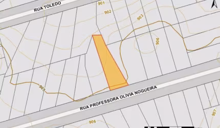 Terreno à venda na Rua Professora Olívia Nogueira, São Pedro, São José dos Pinhais por R$ 900.000