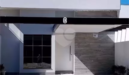 Condomínio com 3 quartos à venda em Parque Residencial Indaiá - SP