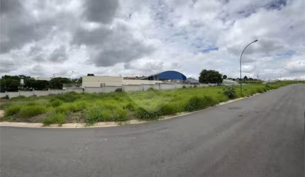 Condomínio à venda em Jardim Casablanca - SP