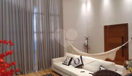 Condomínio com 3 quartos à venda em Jardins Di Roma - SP
