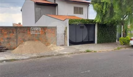Sobrado com 3 quartos à venda em Jardim Regina - SP