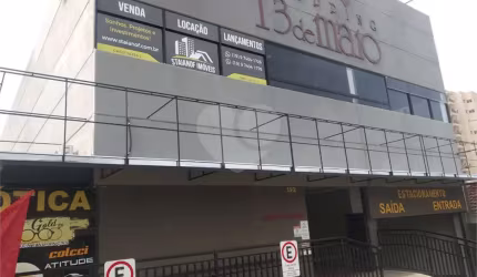 Salas para locação em Centro - SP