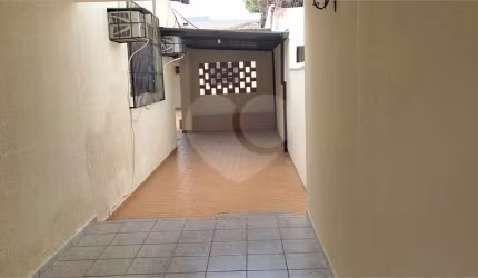 Casa térrea com 1 quartos para locação em Centro - SP