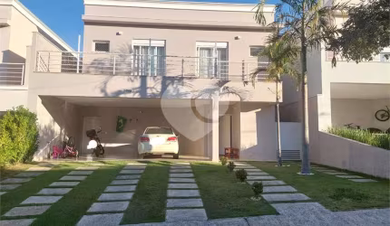 Condomínio com 4 quartos à venda em Chácara Belvedere - SP