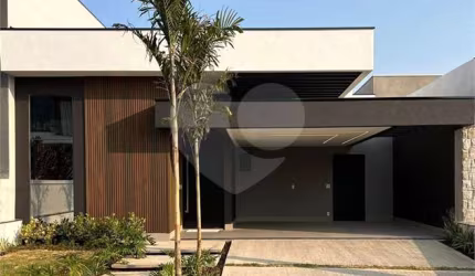 Condomínio com 3 quartos à venda em Jardim Residencial Viena - SP